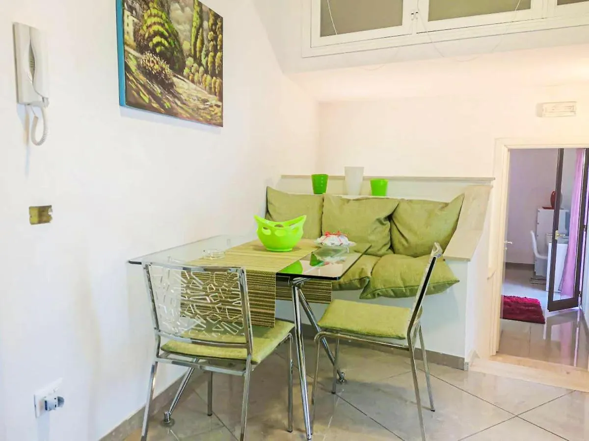 Charming Apartment In Alcamo 45M² + Balcony